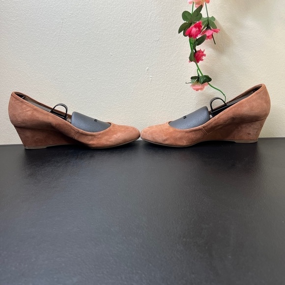 🌹Talbots Pink Orange Round Toe Suede Wedge Heels Womens 8 Work Office Business - Picture 8 of 11